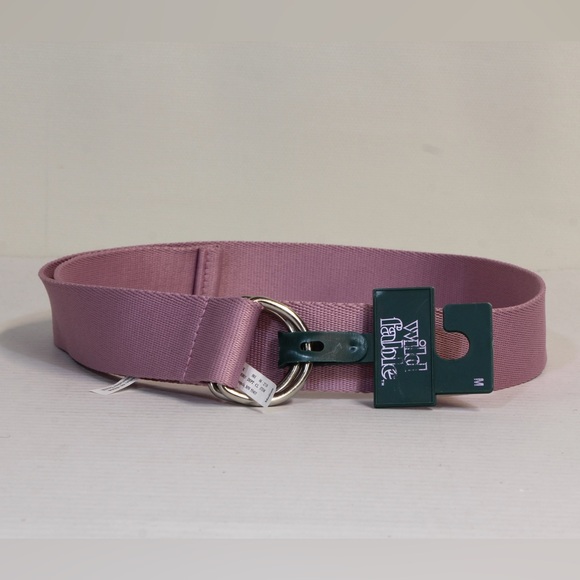 Wild Fable Grey Adjustable Belt NWT - Picture 2 of 2